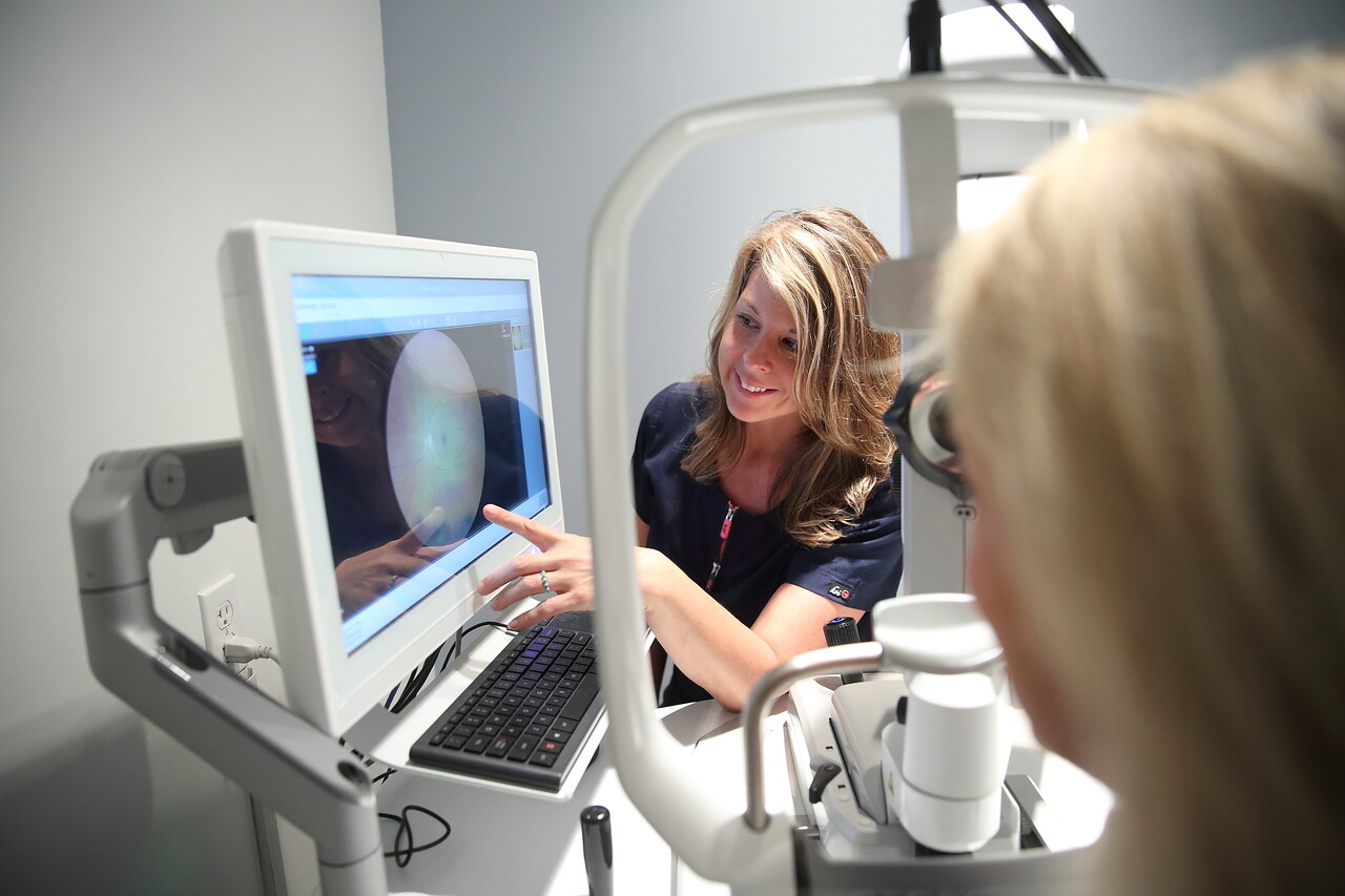 Optometry Services in West Des Moines & Des Moines, IA Huseman Eye Care